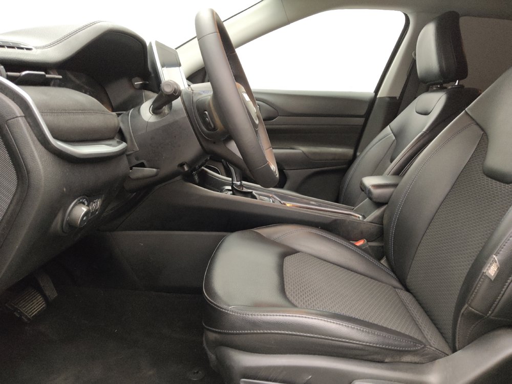 Used 2022 Jeep Compass Latitude FWD image 17