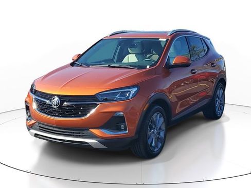 Certified 2023 Buick Encore GX Essence w/ Experience Buick Package FWD image 2