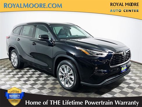New 2026 Toyota Highlander Limited image 1
