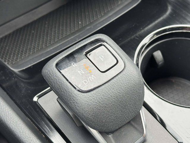 Used 2023 Nissan Rogue SV AWD/4WD image 16