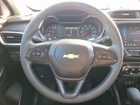 Certified 2022 Chevrolet TrailBlazer LT w/ Convenience Package image 19