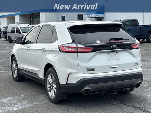Used 2020 Ford Edge SEL w/ Convenience Package image 2