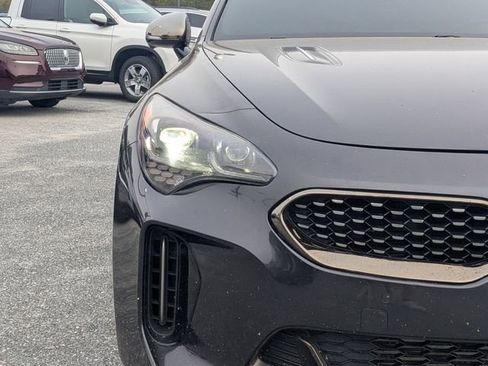 Used 2022 Kia Stinger GT2 w/ Red Interior Color Package image 9