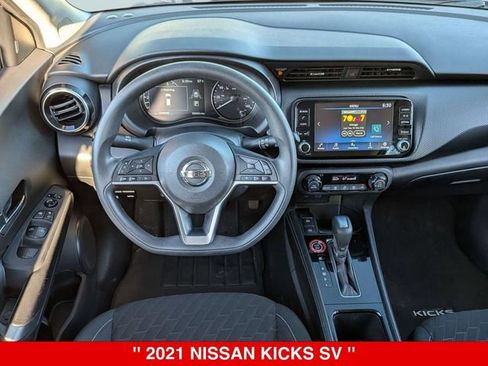 Used 2021 Nissan Kicks SV FWD image 31
