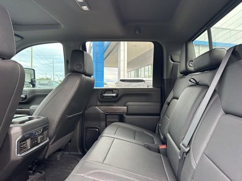 Used 2021 Chevrolet Silverado 2500 LTZ image 7