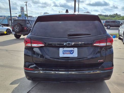 Used 2023 Chevrolet Equinox RS w/ RS Leather Package FWD image 7