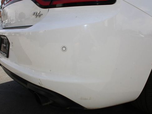 Used 2018 Dodge Charger R/T w/ Plus Group image 39