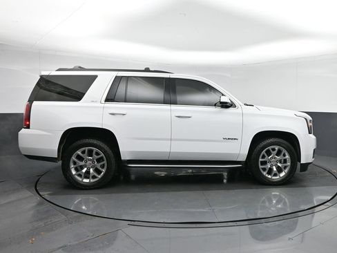 Used 2019 GMC Yukon SLT AWD/4WD image 8