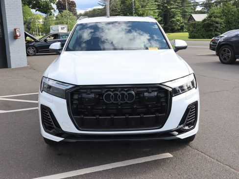 Used 2026 Audi Q7 3.0T Premium Plus w/ Premium Plus Package AWD/4WD image 3