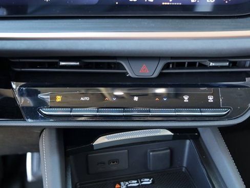 New 2026 Buick Envision Sport Touring AWD/4WD image 22