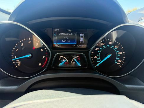 Used 2016 Ford Escape SE w/ Equipment Group 201A FWD image 31