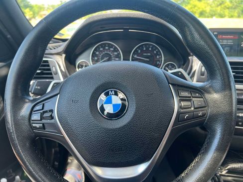 Used 2018 BMW 330i xDrive Wagon AWD/4WD image 16