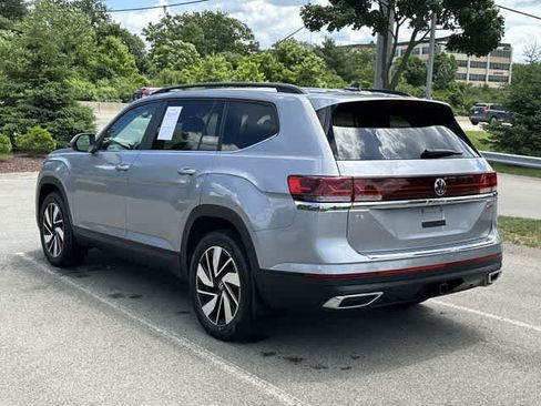 Used 2024 Volkswagen Atlas SE AWD/4WD image 22