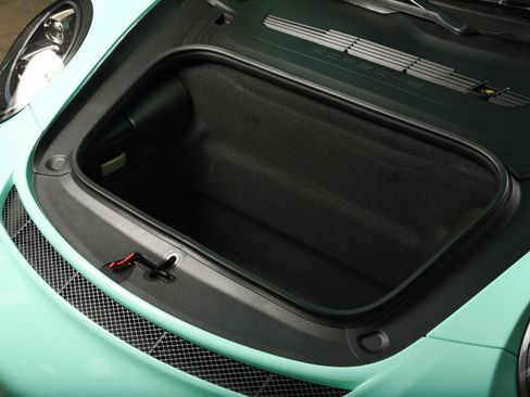 Used 2018 Porsche 911 GT3 RWD image 9