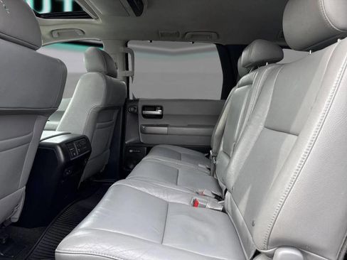 Used 2013 Toyota Sequoia Limited AWD/4WD image 35