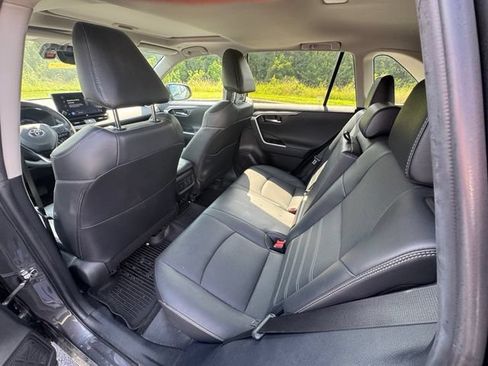 Used 2023 Toyota RAV4 Limited w/ Limited Grade Weather Package AWD/4WD image 18