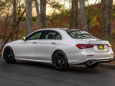 Used 2021 Mercedes-Benz E 350 E 350 RWD Sedan w/ Premium Package image 55