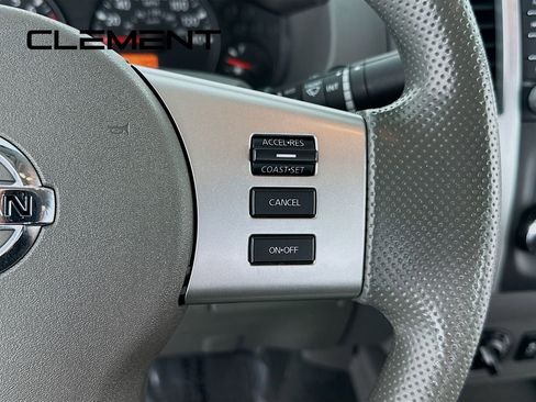 Used 2021 Nissan Frontier SV AWD/4WD image 17