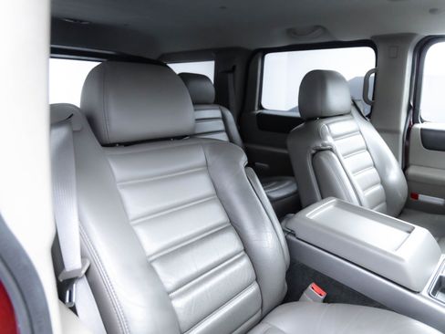 Used 2003 HUMMER H2 Lux Series w/ Preferred Equipment Group image 7