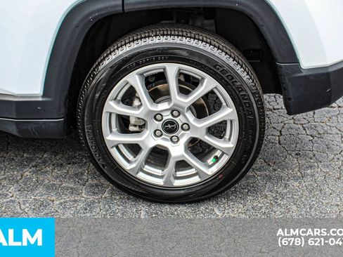 Used 2025 Jeep Compass Limited AWD/4WD image 15