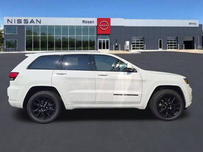 Used 2020 Jeep Grand Cherokee Altitude