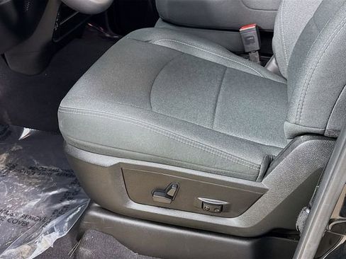 Used 2025 RAM 2500 Big Horn image 19