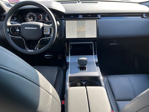 New 2025 Land Rover Range Rover Velar Dynamic SE image 26