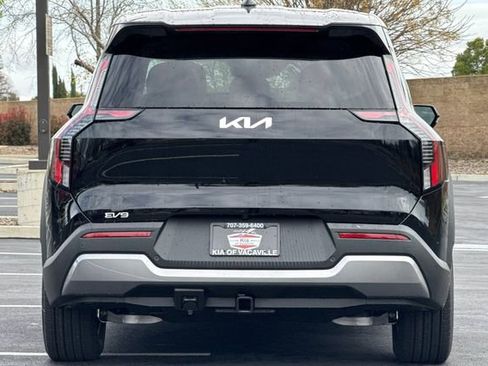 New 2026 Kia EV9 Light RWD image 6