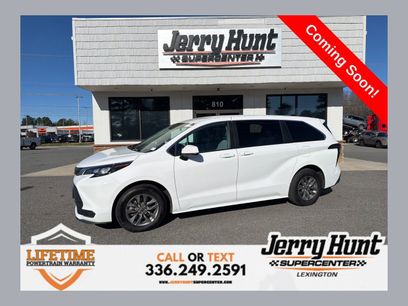 Used 2024 Toyota Sienna LE