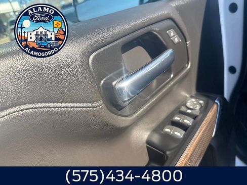 Used 2019 Chevrolet Silverado 1500 LT w/ All-Star Edition image 3