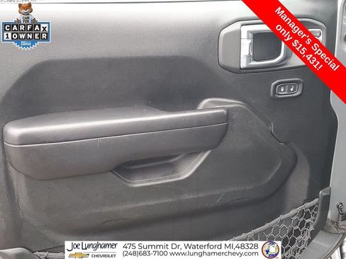 Used 2021 Jeep Wrangler Unlimited Sport AWD/4WD image 23