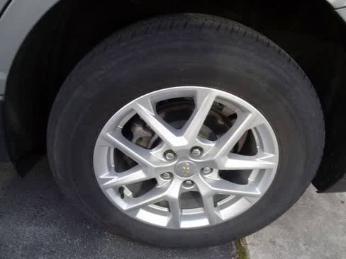 Used 2024 Chevrolet Equinox LT image 25