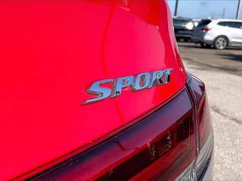 Used 2022 Honda Civic Sport image 21