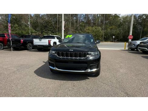 Used 2024 Jeep Grand Cherokee L Limited w/ Luxury Tech Group II image 7