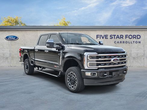 Used 2024 Ford F250 Platinum image 1