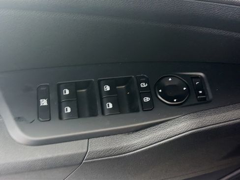 Used 2026 Kia Sportage LX FWD image 15