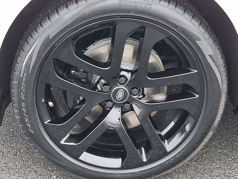 New 2026 Land Rover Range Rover Evoque Dynamic SE image 4