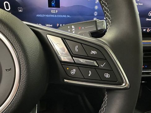 Certified 2024 Buick Envision Avenir image 13