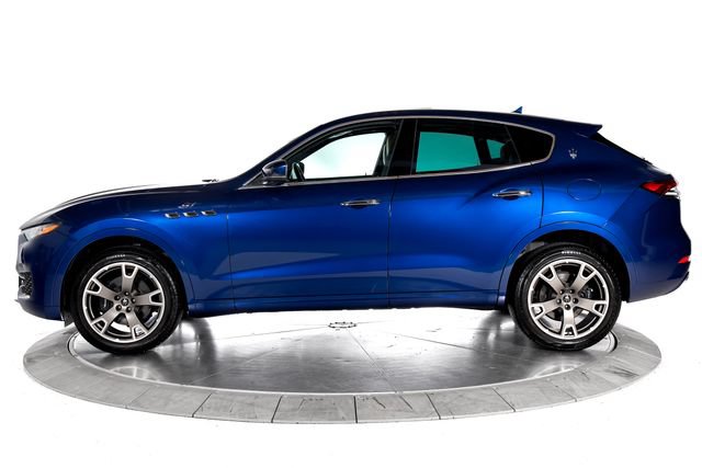 Used 2023 Maserati Levante GT AWD/4WD image 2