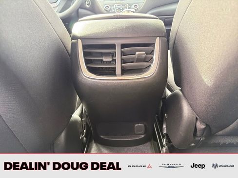 Used 2023 Chevrolet Malibu LT FWD image 26