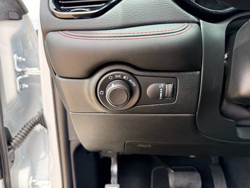 Used 2026 Dodge Durango GT RWD image 22