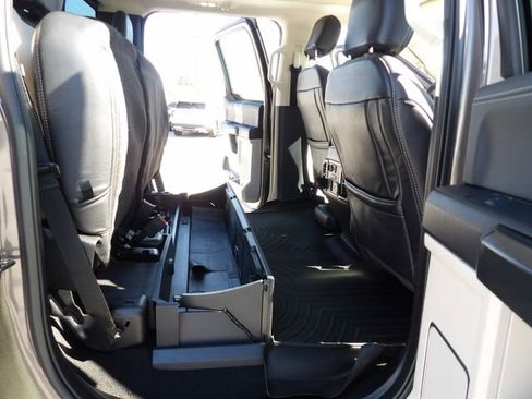 Used 2020 Ford F250 Limited image 32