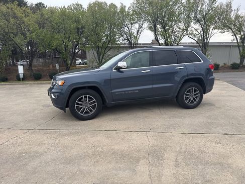 Used 2019 Jeep Grand Cherokee Limited image 7