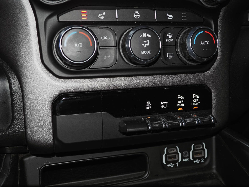 Used 2021 RAM 1500 Big Horn AWD/4WD image 14
