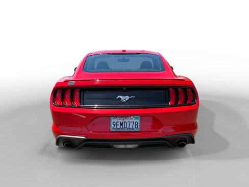 Used 2020 Ford Mustang Premium RWD image 4