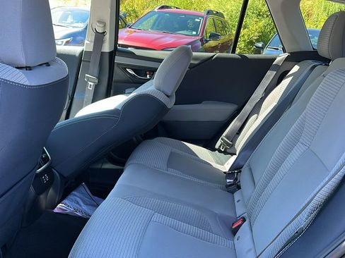Used 2023 Subaru Outback Premium image 21