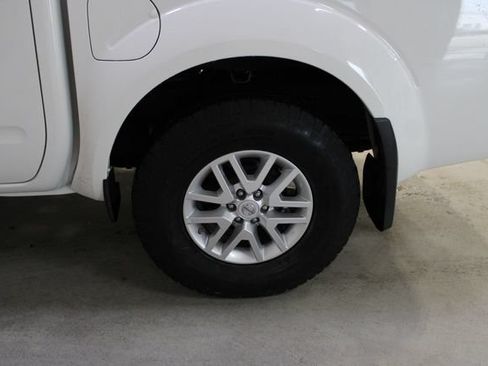 Used 2019 Nissan Frontier SV AWD/4WD image 33