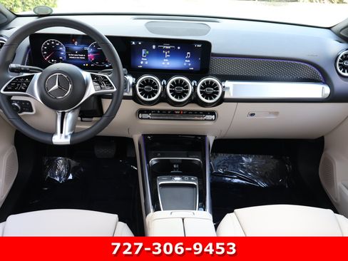 Certified 2025 Mercedes-Benz GLB 250 image 18