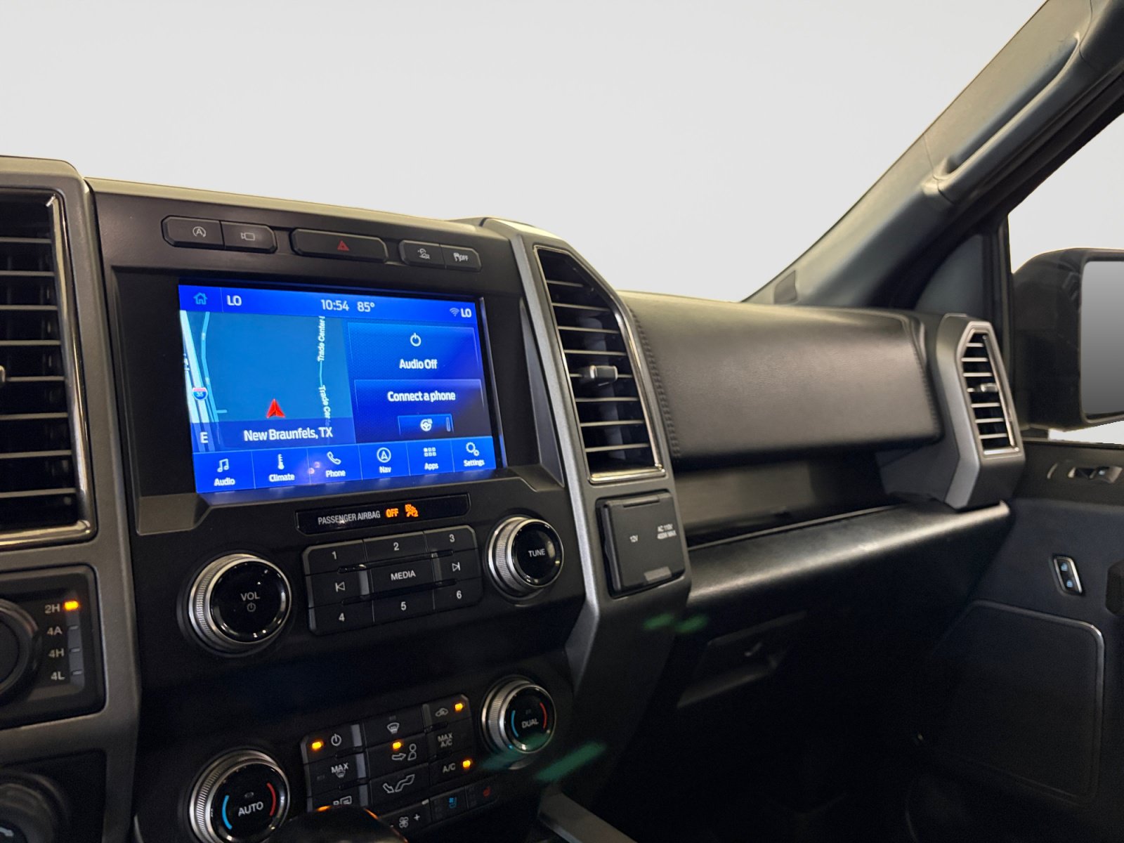 Used 2020 Ford F150 Raptor w/ Equipment Group 802A Luxury AWD/4WD image 16