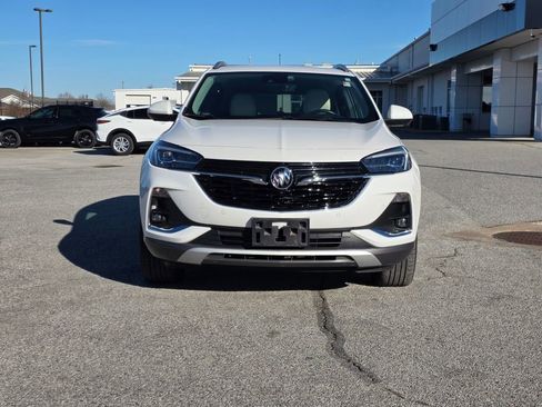 Used 2021 Buick Encore GX Essence w/ Advanced Technology Package image 2